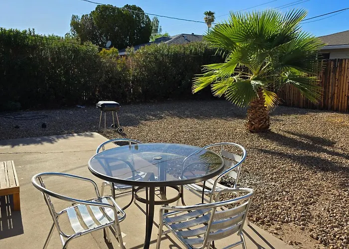 Zzz Msg For 5 Percent Off Zzz 3bed 1bath Kingkingqueenbeds House Midtownphx *
